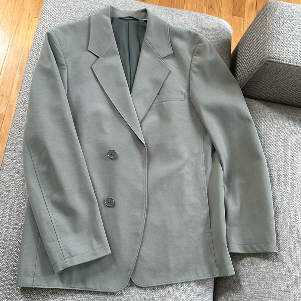 Uniqlo U blazer